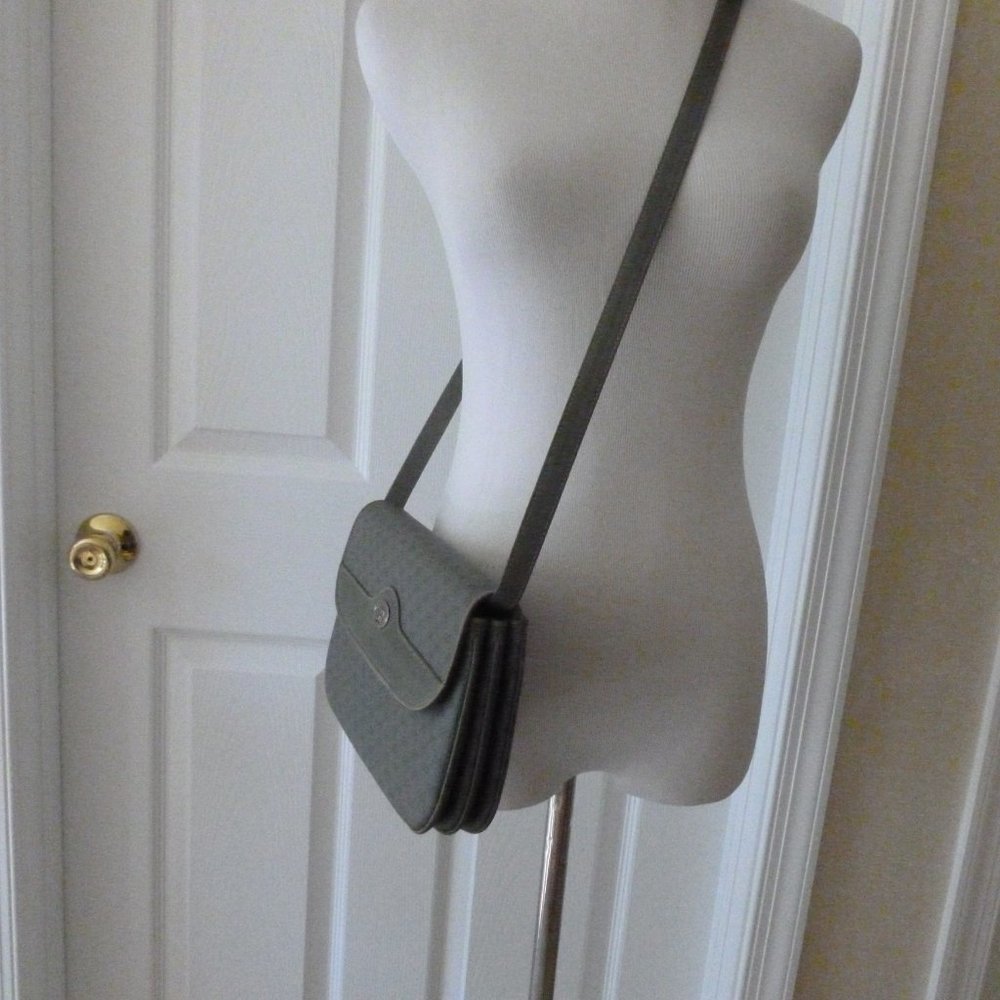 Gucci Micro GG Coated Canvas Three-Way Bag - Picture 12 of 13